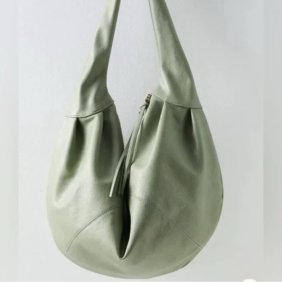 Free People NWT Slouchy Carryall in Spearmint - Picture 2 of 10